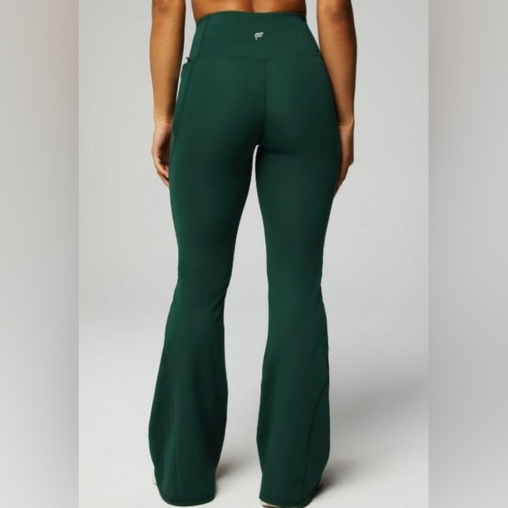 Fabletics SHORT INSEAM High-Waist Crossover Flare in Deep Sea Green - Picture 2 of 9